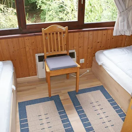 Urlaub Mit Viel Platz Im Zeltdachh 담프
