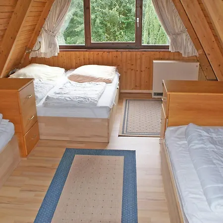 Urlaub Mit Viel Platz Im Zeltdachh 담프